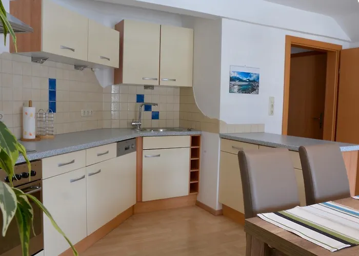 Haus Claudia Апартаменты Ройте