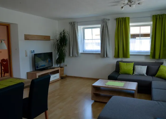 Appartement Haus Claudia Reutte